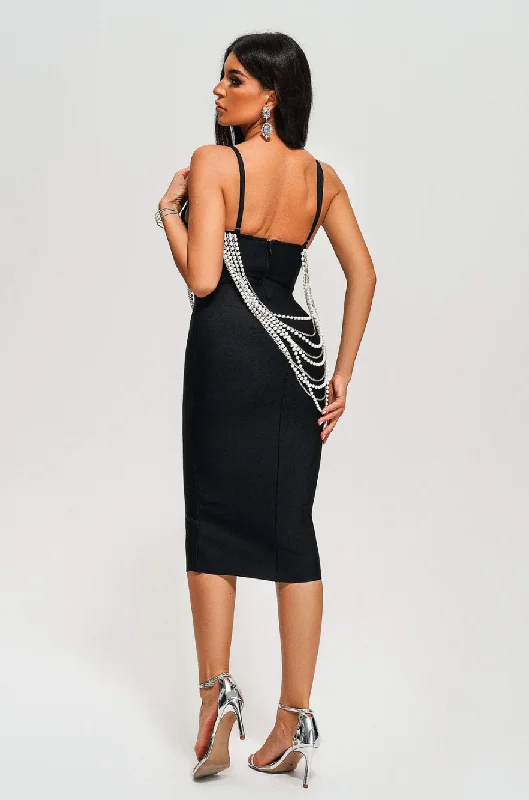 ""Prisila"" Beautifully Pearl Chained Front & Back Black Bandage Dress