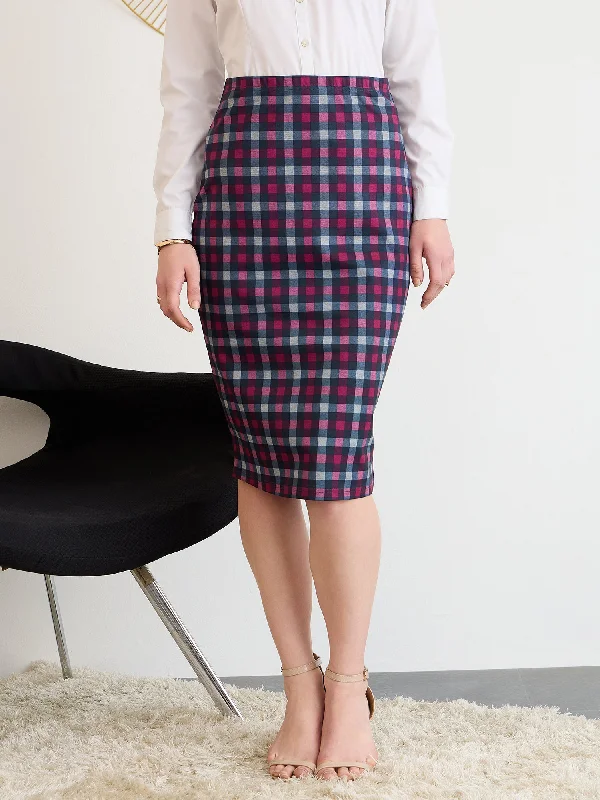 Berrylush BIZwear Women Multicolour Checked Print High-Rise Waist Slip-On Straight Hem Knitted Pencil Midi Skirt