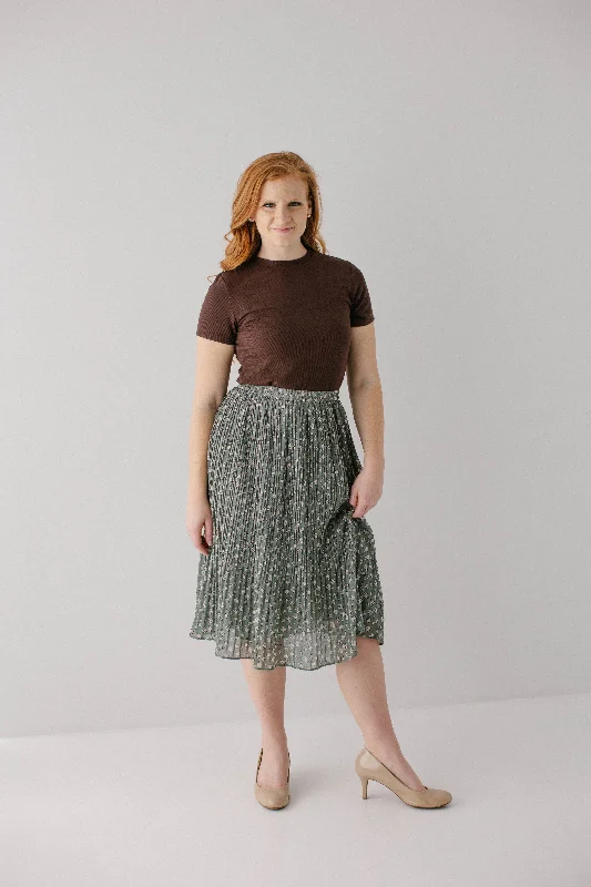 'Sariah' Ditsy Floral Pleated Midi Skirt in Sage