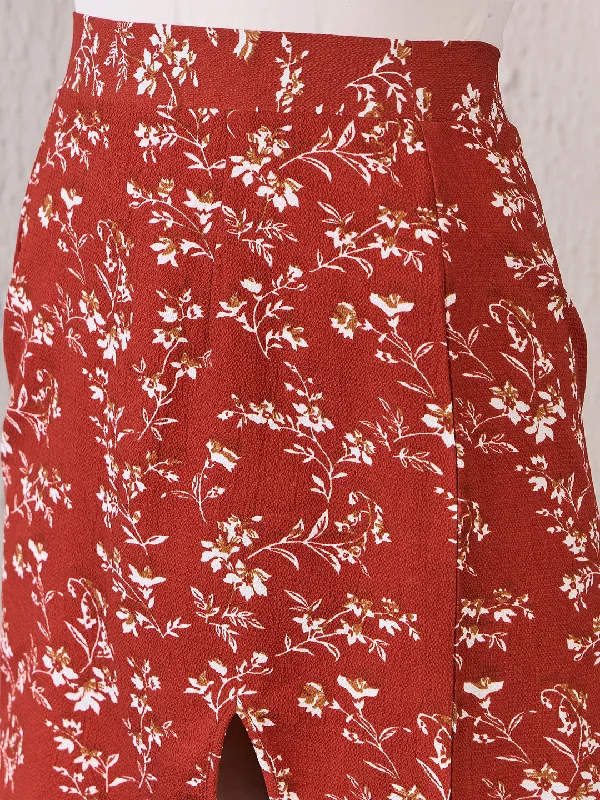 Berrylush Women Red & White Floral Printed High-Rise Waist Front-Slit Straight Hem A-Line Mini Skirt