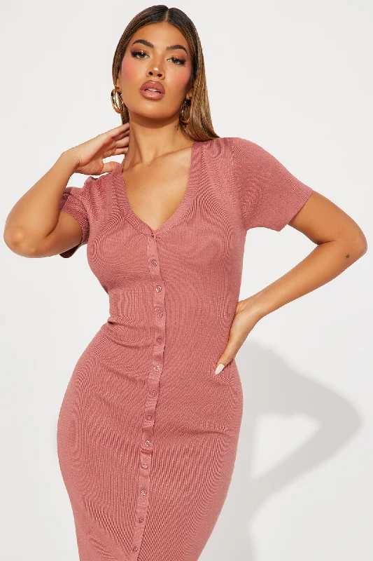 Shyla Sweater Maxi Dress - Mauve