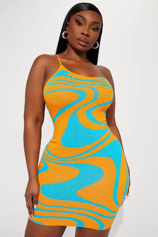 Swirl Sweater Mini Dress - Orange/combo