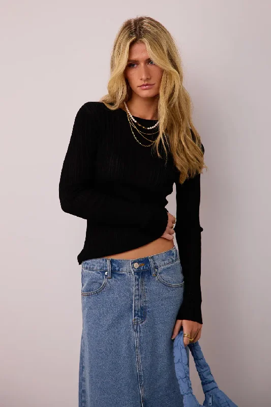 Mauryn Ribbed Top in Black