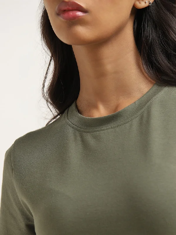 Nuon Olive Solid Cotton Blend T-Shirt