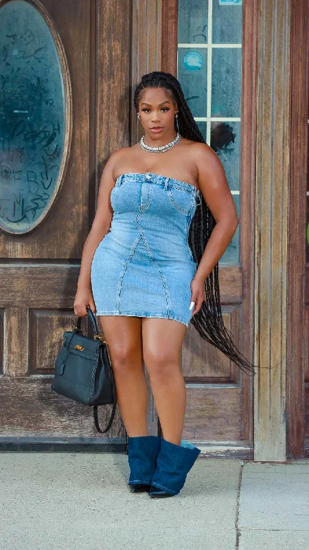 Set A Date Strapless Denim Mini Dress - Blue