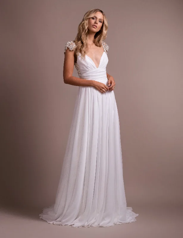 Biggest Sale of the Season!Hayley Paige Kemper - Size 12