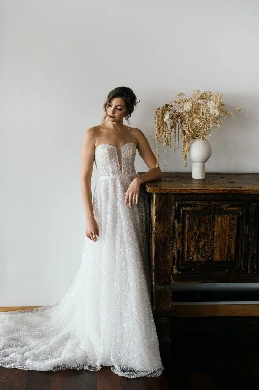 Crazy Discounts Inside!Hera Couture Lopez - Size 8