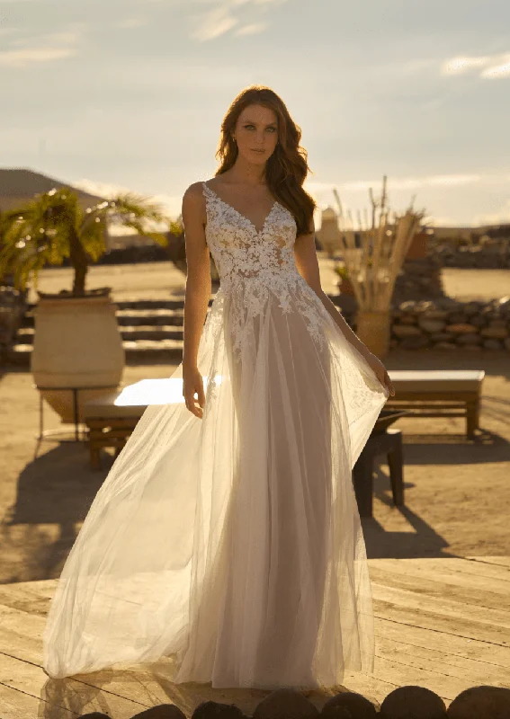 New Discounts Just Dropped!Herve Paris Cato - Size 6