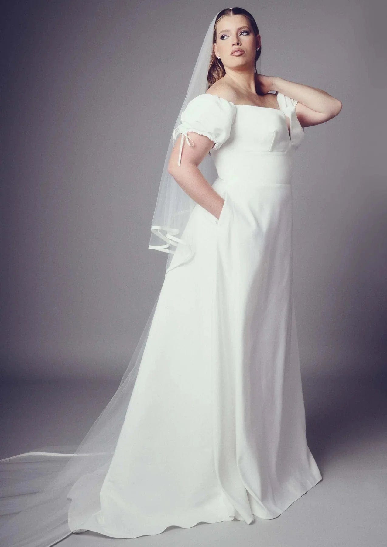 Flash Sale – Act Fast!House of Renhue Christensen - Size 20