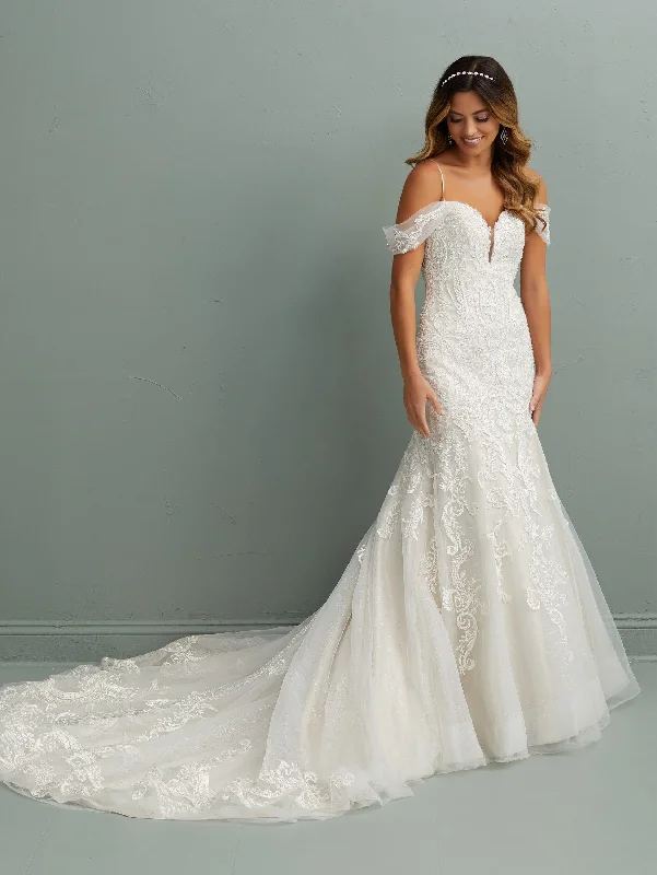 Exclusive Savings This Week!House of Wu 15745 - Size 18