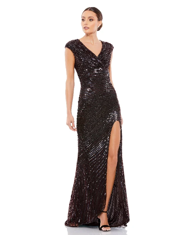 Save Like Never Before!Mac Duggal 5441 Long Cap Sleeve Formal Dress