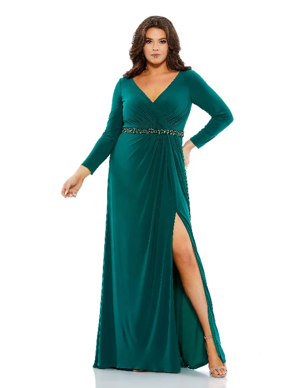 Don't Miss Out!Mac Duggal 67899 Fabulouss Long Mother of the Bride Plus Size Gown