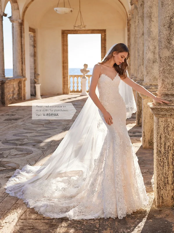 Shop Before It’s Gone!Pronovias EDESIA