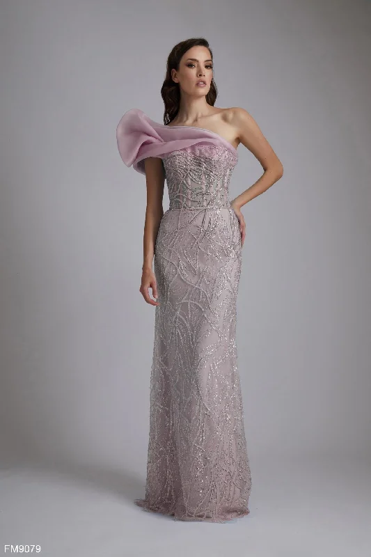 Everything Must Go!Azzure Couture FM9079