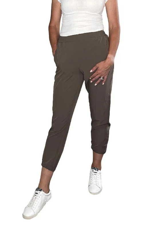 Don't Miss Out!In The Moment Jogger In Mushroom