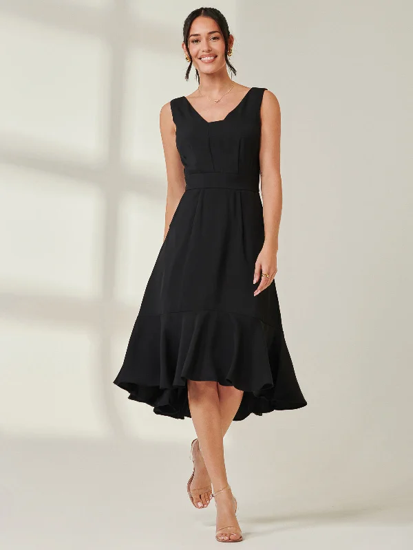 Everything Must Go!Jolie Moi Palmer Dip Hem Shift Dress, Black