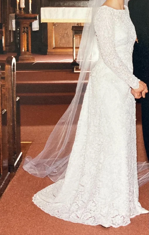Price Drop Alert!Alfred Angelo 1727