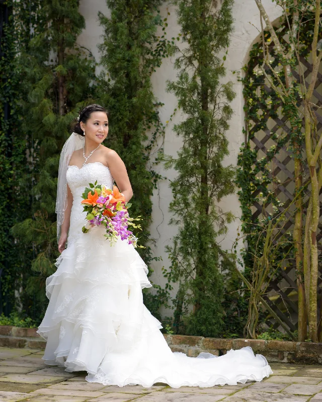 Grab Yours Before It’s Too Late!Alfred Angelo 2123