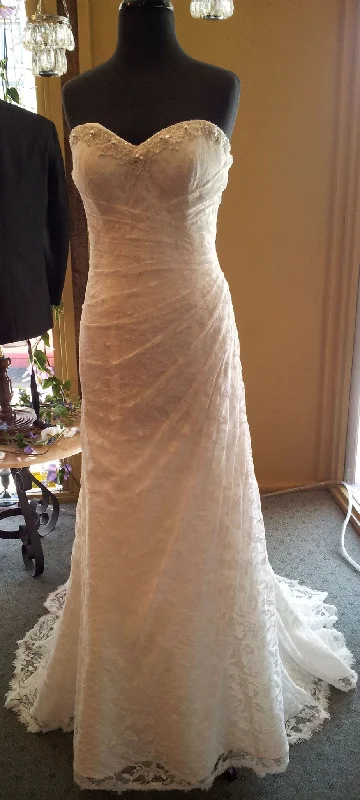 Upgrade for Less!Alfred Angelo 2208