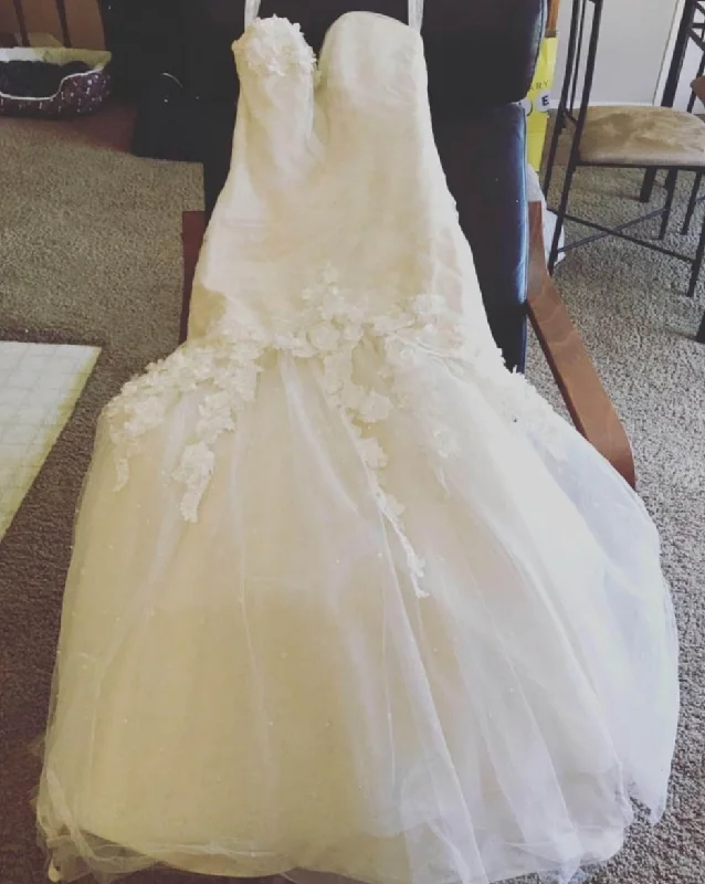 Buy One, Get One Free!Alfred Angelo 2397