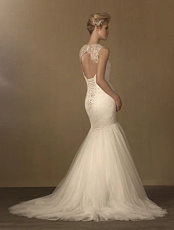 Save Up to 50% Off!Alfred Angelo 2448