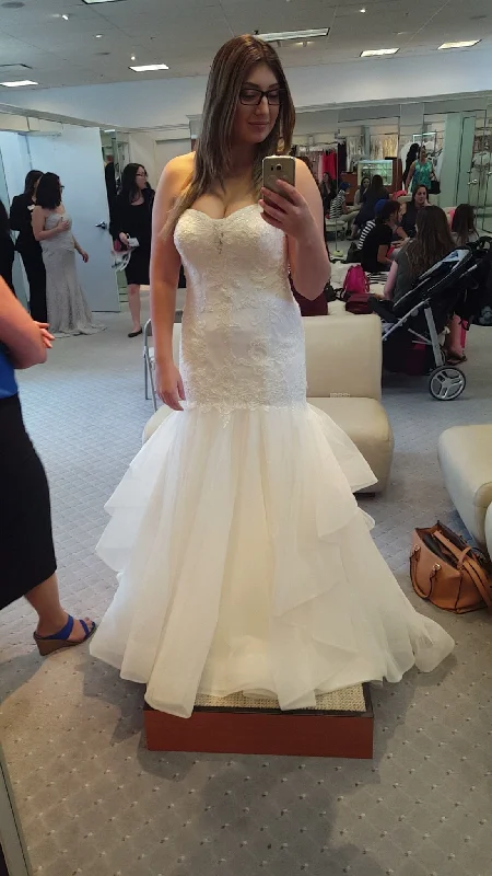 One Click Away from Big Savings!Alfred Angelo 2600