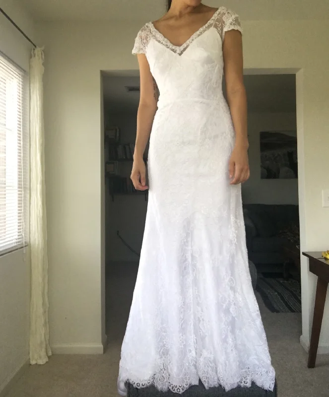 Find the Best Deals Here!Alfred Angelo 8501