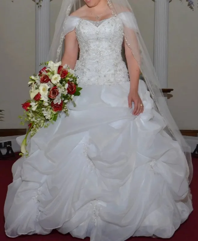 Best Deals Just for You!Alfred Angelo Disney Belle