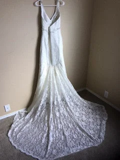 Your Dream Deal is Here!Alfred Angelo Sapphire