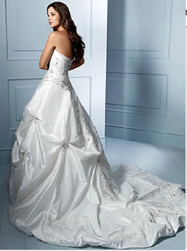 Steals and Deals Await!Alfred Angelo Sapphire Collection 758
