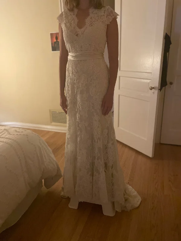 Best Price of the Season!Allure Bridals 2455