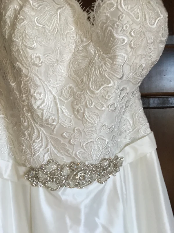 Huge Price Cuts Await!Allure Bridals 2803