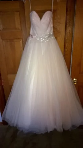 Shop Before It’s Gone!Allure Bridals 2904