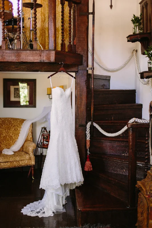 Score Big Savings Today!Allure Bridals 9250