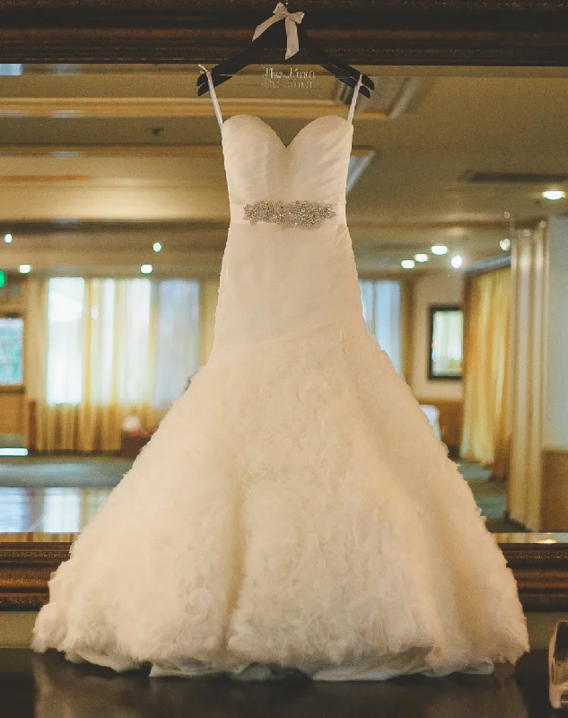 Hot Deals You Can’t Resist!Allure Bridals Allure