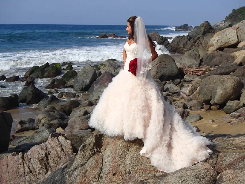 Your Shopping Wish, Our Discount Command!Allure Bridals Jeweled