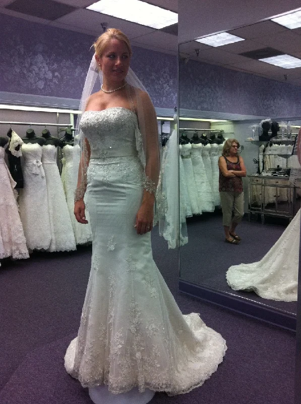One Click Away from Big Savings!Allure Bridals L182