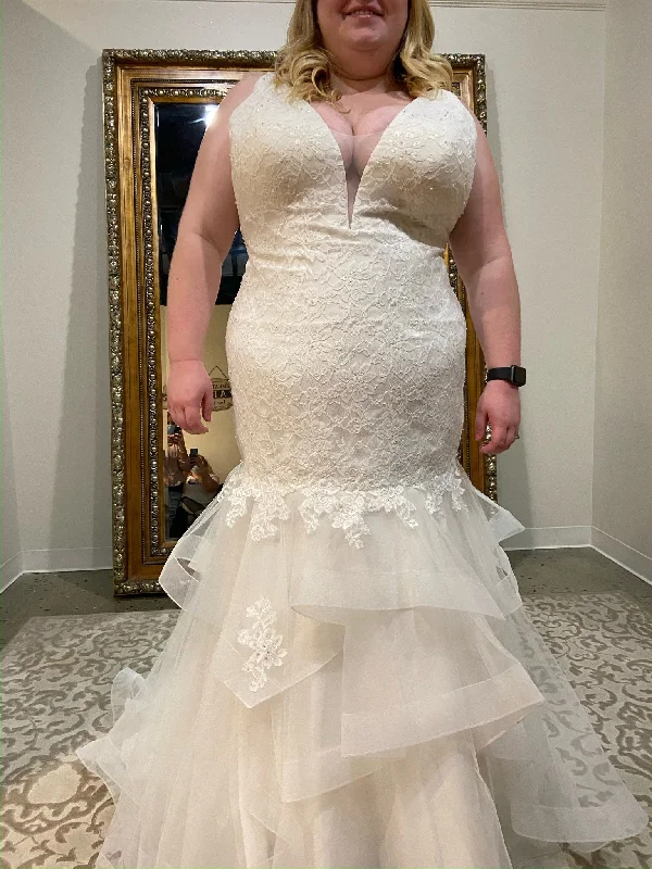 Find the Best Deals Here!Other Beautiful Sleeveless V-Neck Mermaid Wedding Dress