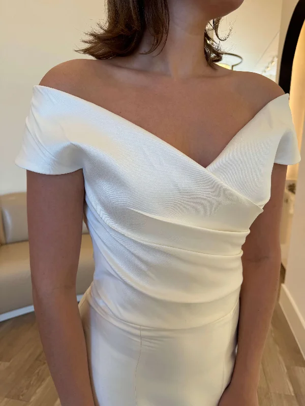 Hurry, Sale Ends Soon!Sareh Nouri Emma