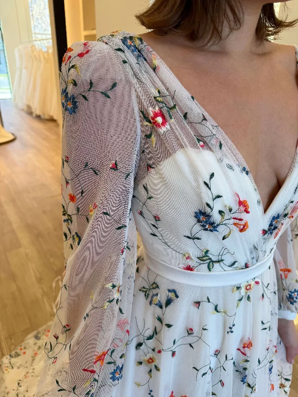 Exclusive Savings This Week!Sassi Holford Iris