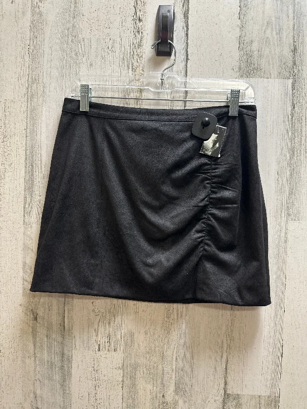 The Sale You’ve Been Waiting For!Black Skirt Mini & Short Free People, Size M