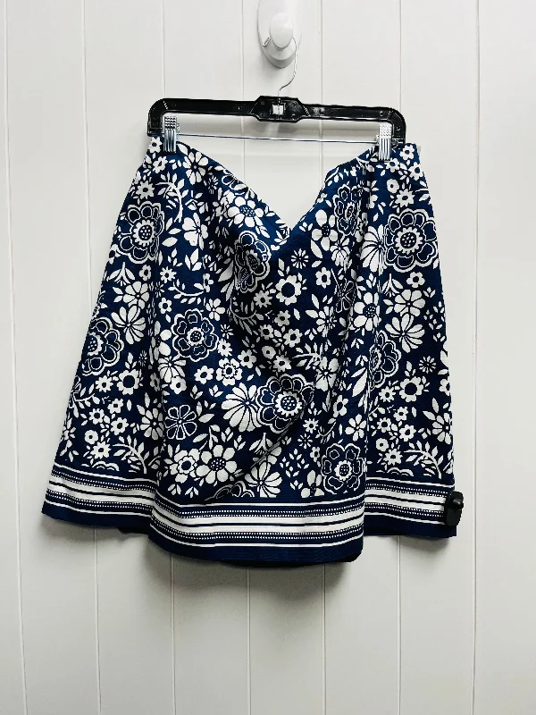 Upgrade for Less!Blue & White Skirt Mini & Short Talbots, Size 18