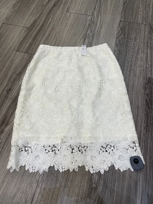 Save Like Never Before!Cream Skirt Midi White House Black Market, Size 10