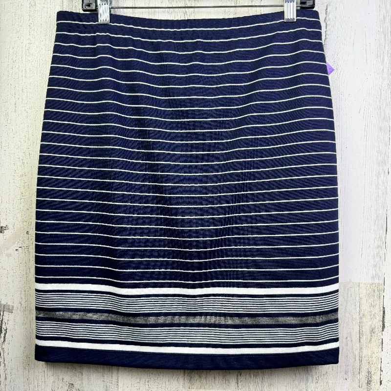 Enjoy Huge Discounts Now!Navy Skirt Mini & Short Max Studio, Size L