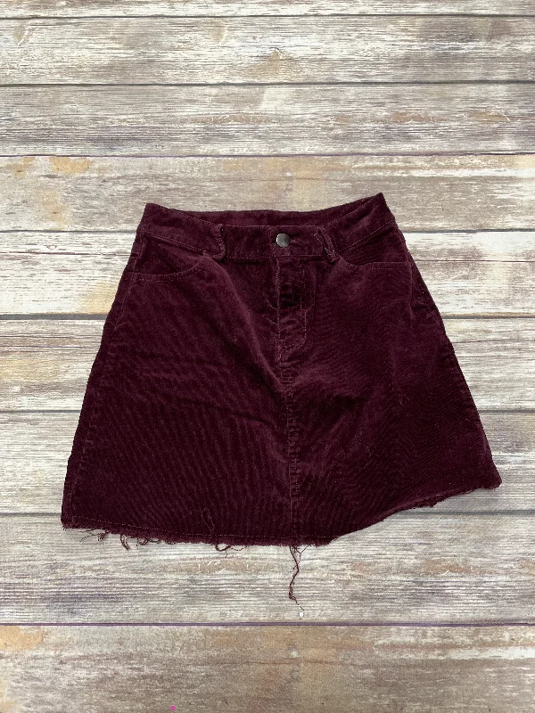 Savings You Can’t Ignore!Red Skirt Mini & Short Forever 21, Size S