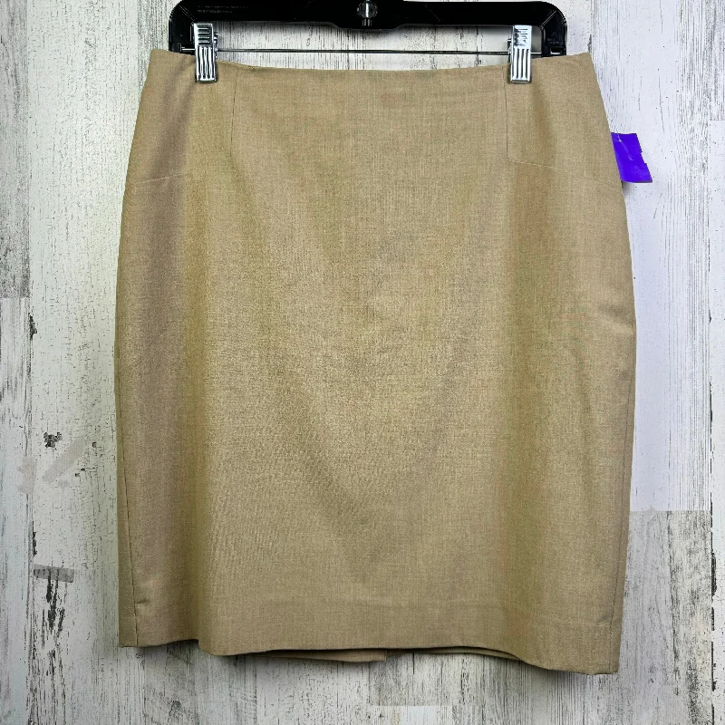 Today Only – Don’t Miss It!Tan Skirt Mini & Short Limited, Size 8