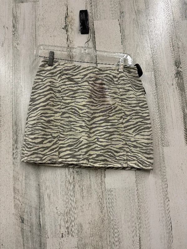 Shop Smart, Save Big!Zebra Print Skirt Mini & Short Altard State, Size M