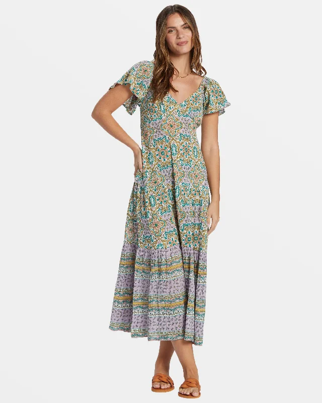Your Favorite Sale is Back!Summerside Tiered Midi Dress - Salt Crystal