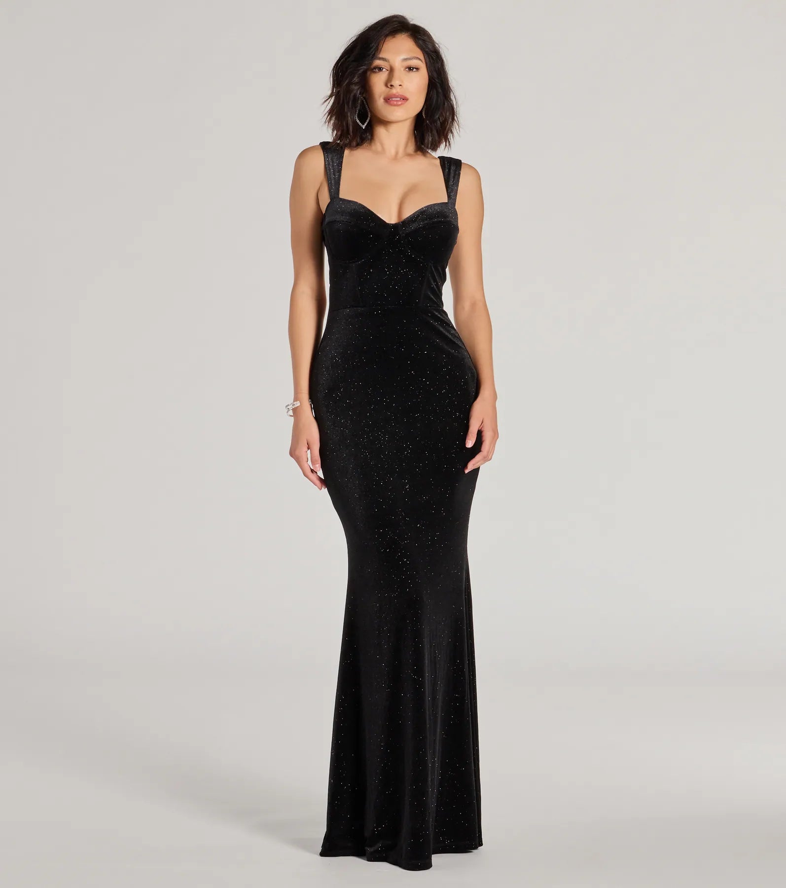 Don’t Wait – Shop Today!Veronica Glitter Velvet Mermaid Dress