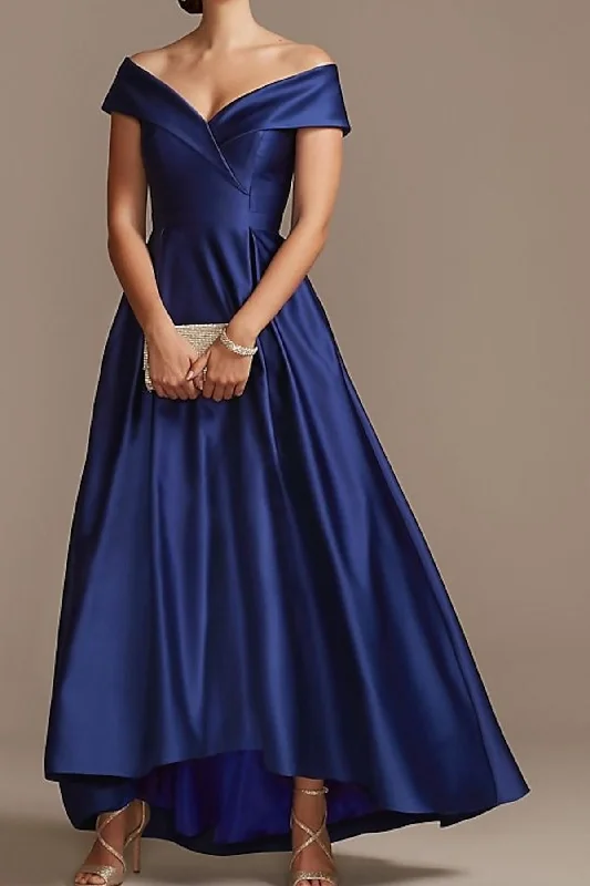 Get More, Spend Less – Shop Now!High Low Ankle Length Satin Dress CM0078